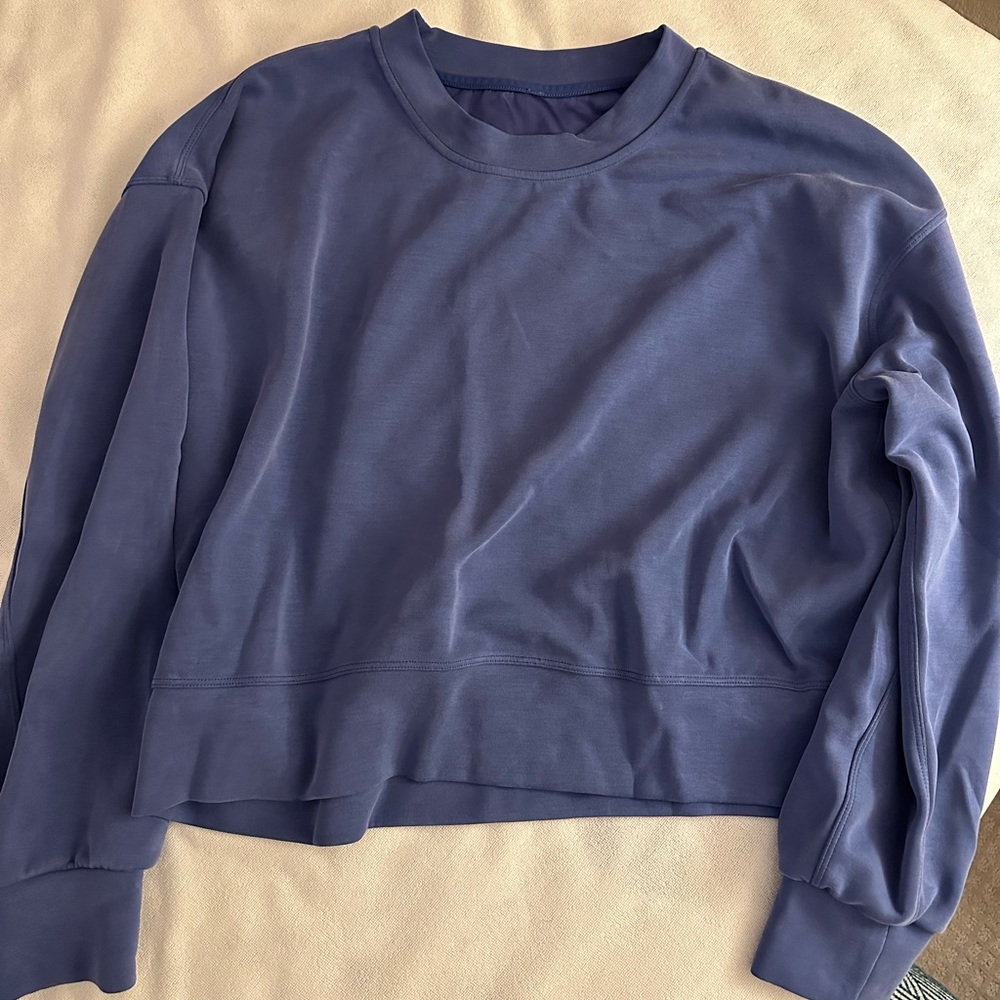 Lululemon Softstreme perfectly oversized cropped crew